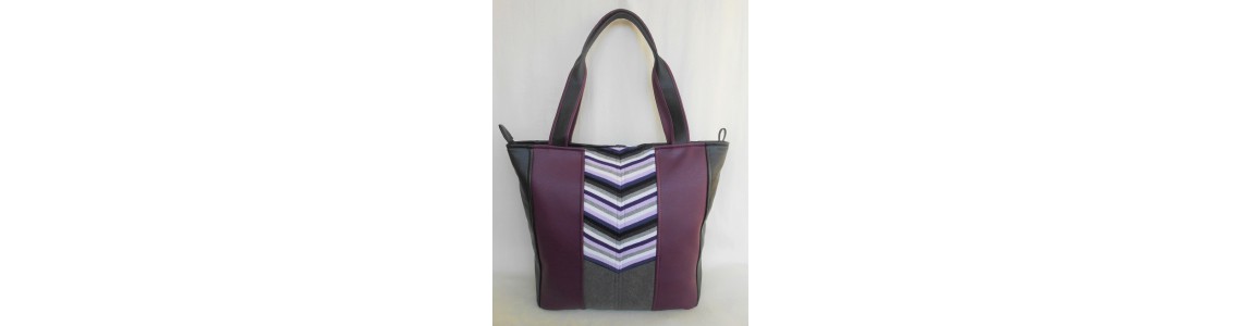 Дамска чанта "Виолетов копнеж"